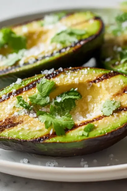 Avocat grillé au airfryer, savoureux et crémeux